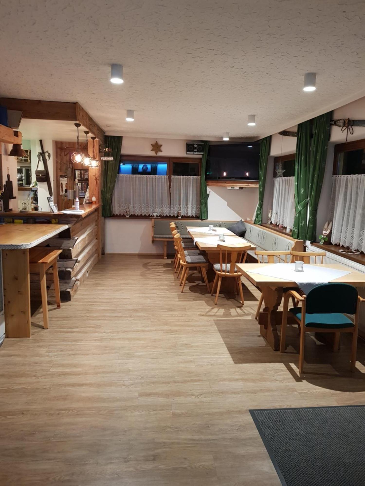 Tattoo Pension Mit Restaurant Und Tattoo-Studio Mörtschach Kültér fotó